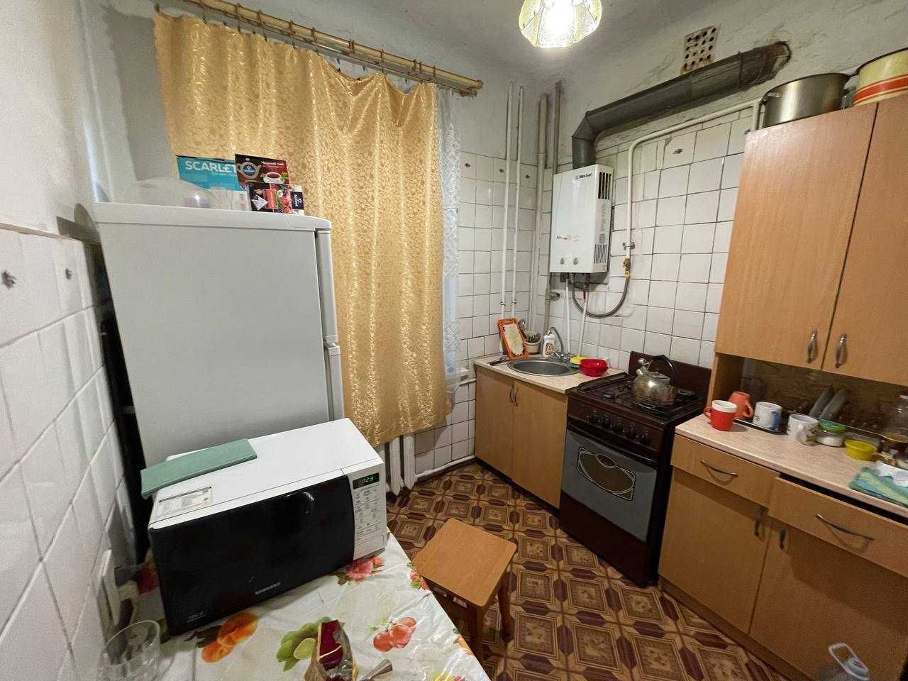 Продаж 3-кімнатної квартири 67 м², Мольєра вул.