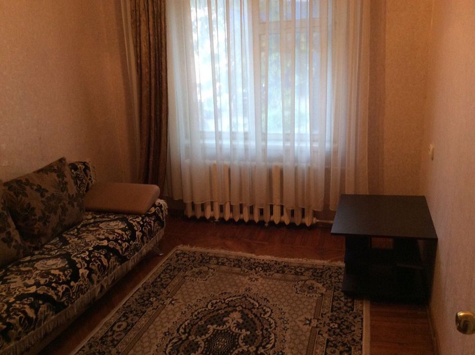 Продажа 3-комнатной квартиры 64 м², Добровольцев ул.
