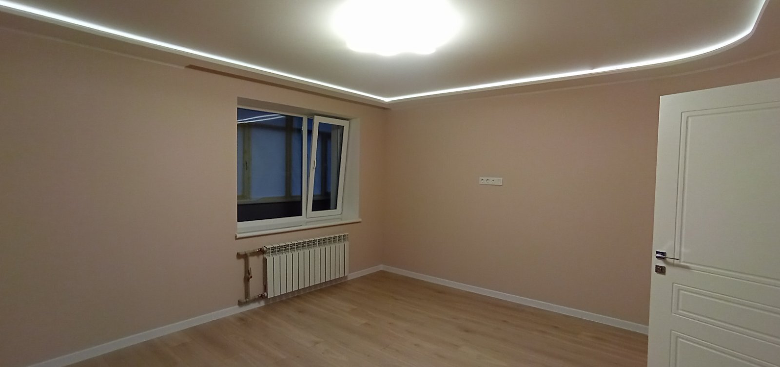 Продажа 2-комнатной квартиры 92 м², Василия Тютюнника ул., 32