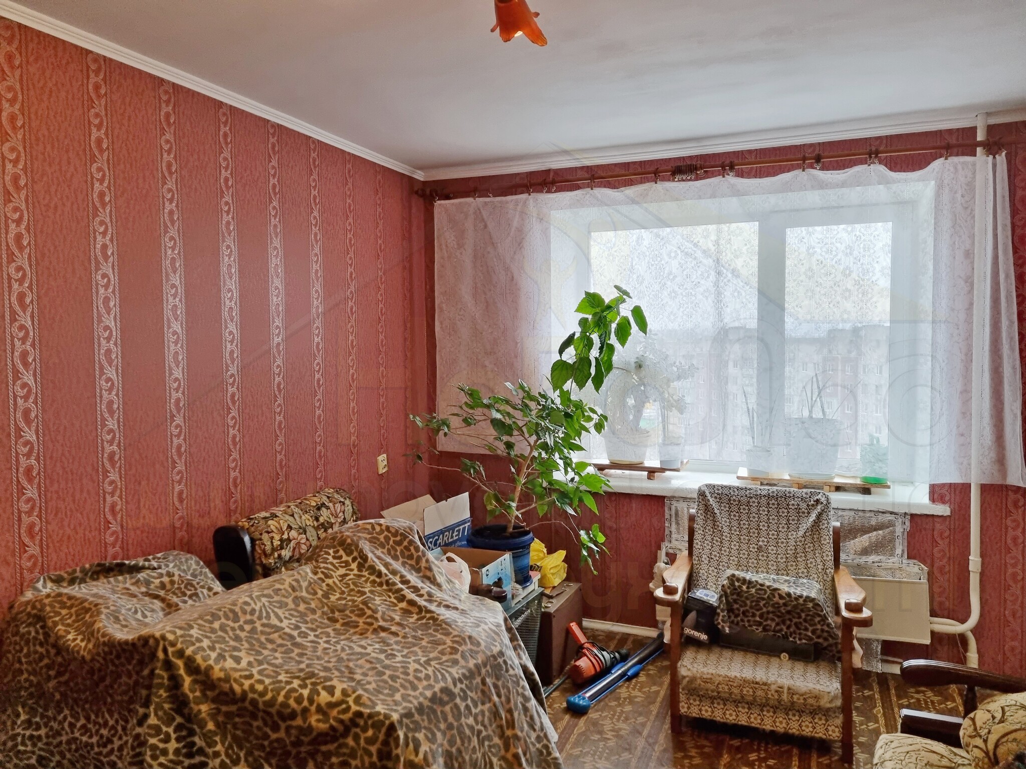 Продажа 4-комнатной квартиры 90 м², Мира просп.