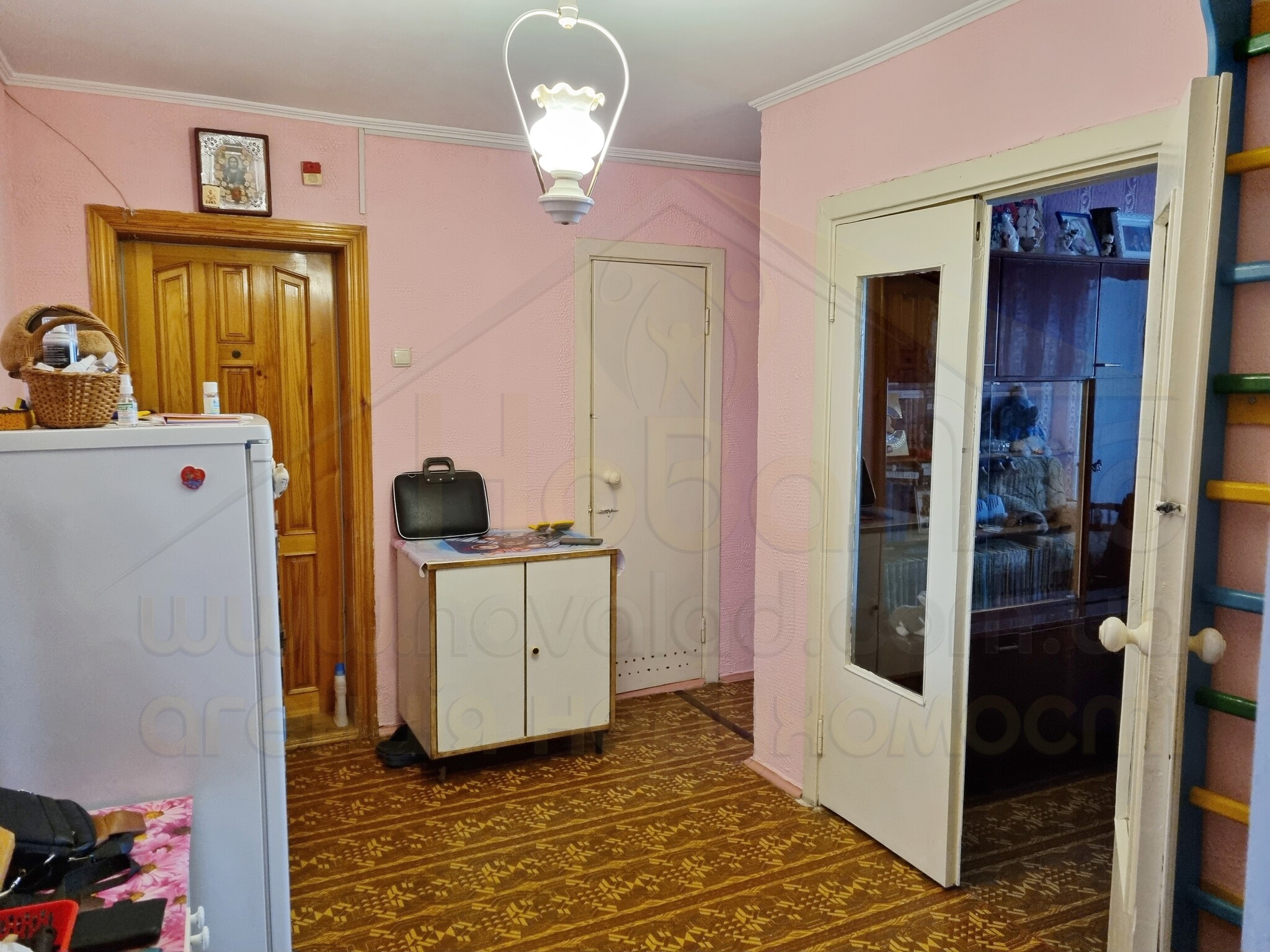Продаж 4-кімнатної квартири 90 м², Миру просп.