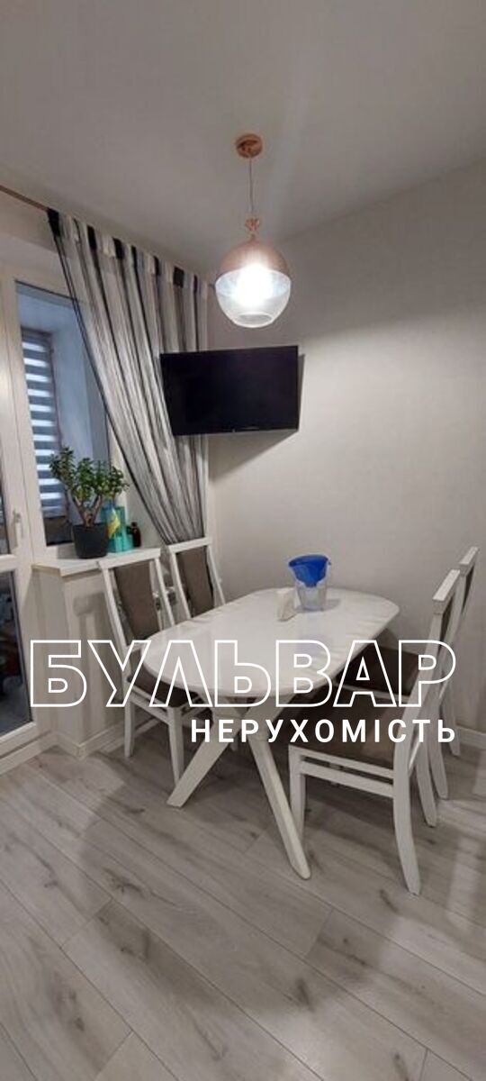 Продажа 2-комнатной квартиры 56 м², Мира ул., 25