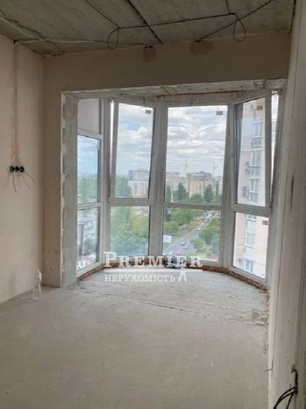 Продажа 1-комнатной квартиры 35 м², Малиновского Маршала ул.