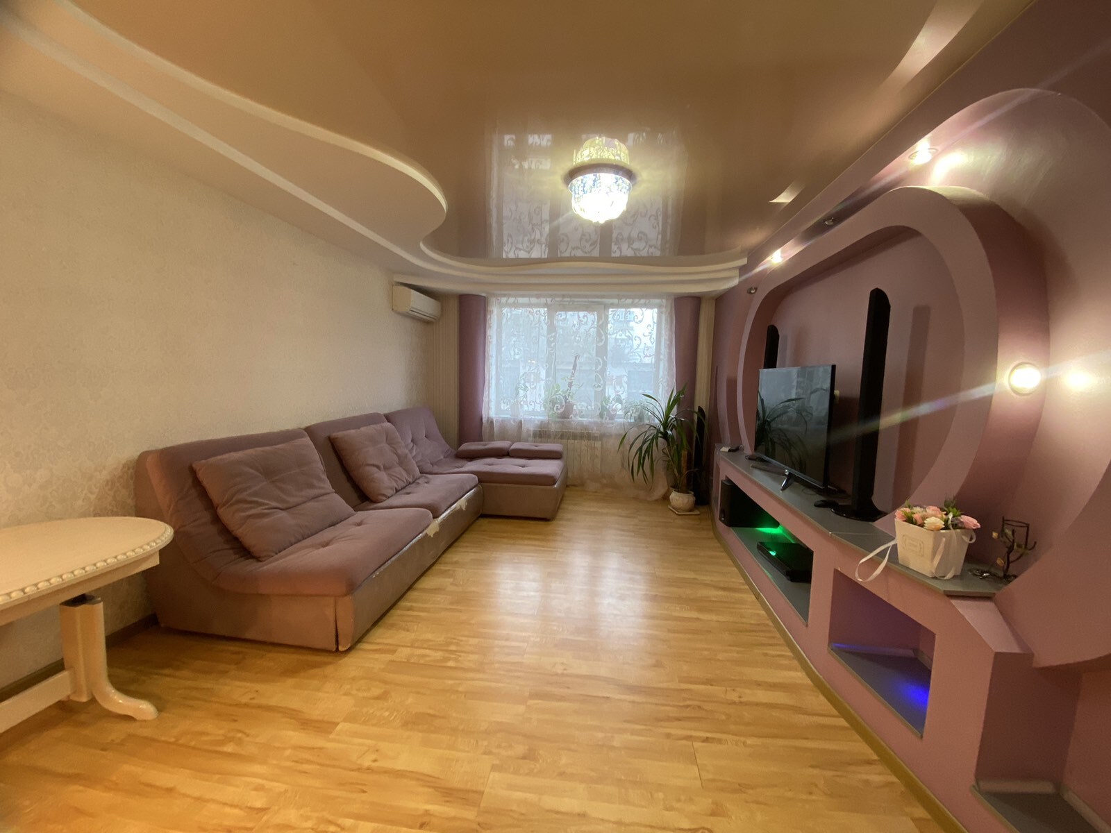 Продаж 3-кімнатної квартири 68 м², Бородінська вул.
