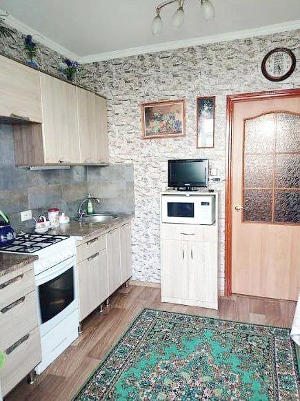 Продаж 1-кімнатної квартири 44.2 м², Михайла Лушпи просп.