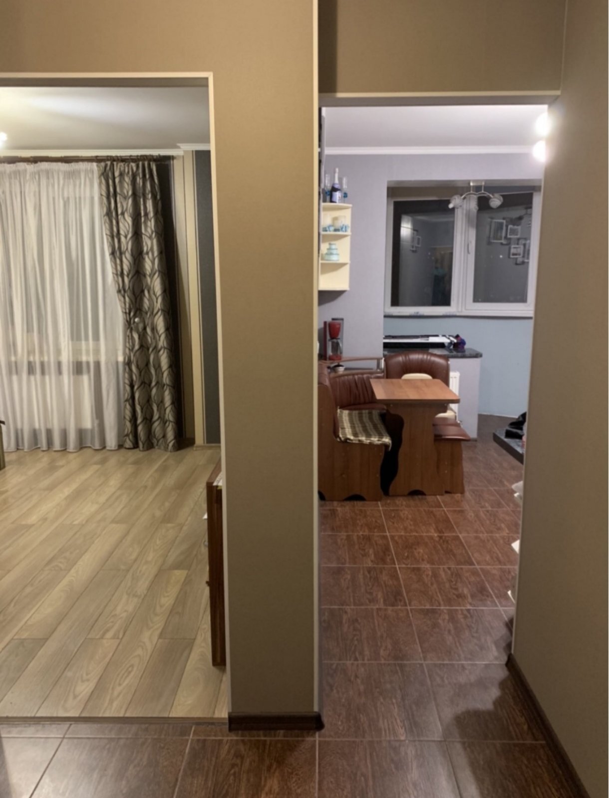 Продаж 1-кімнатної квартири 42 м², Добровольского просп.