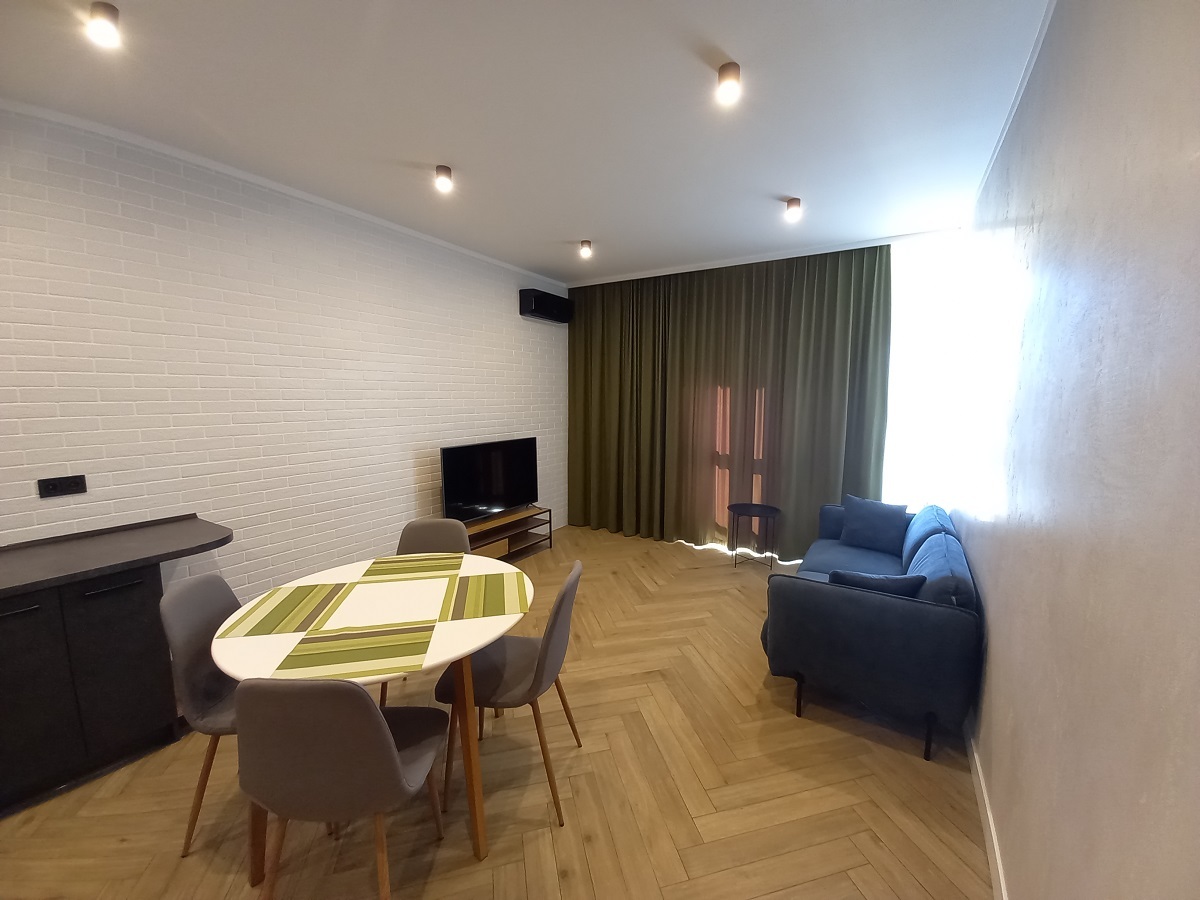 Аренда 1-комнатной квартиры 52 м², Джона Маккейна ул., 1