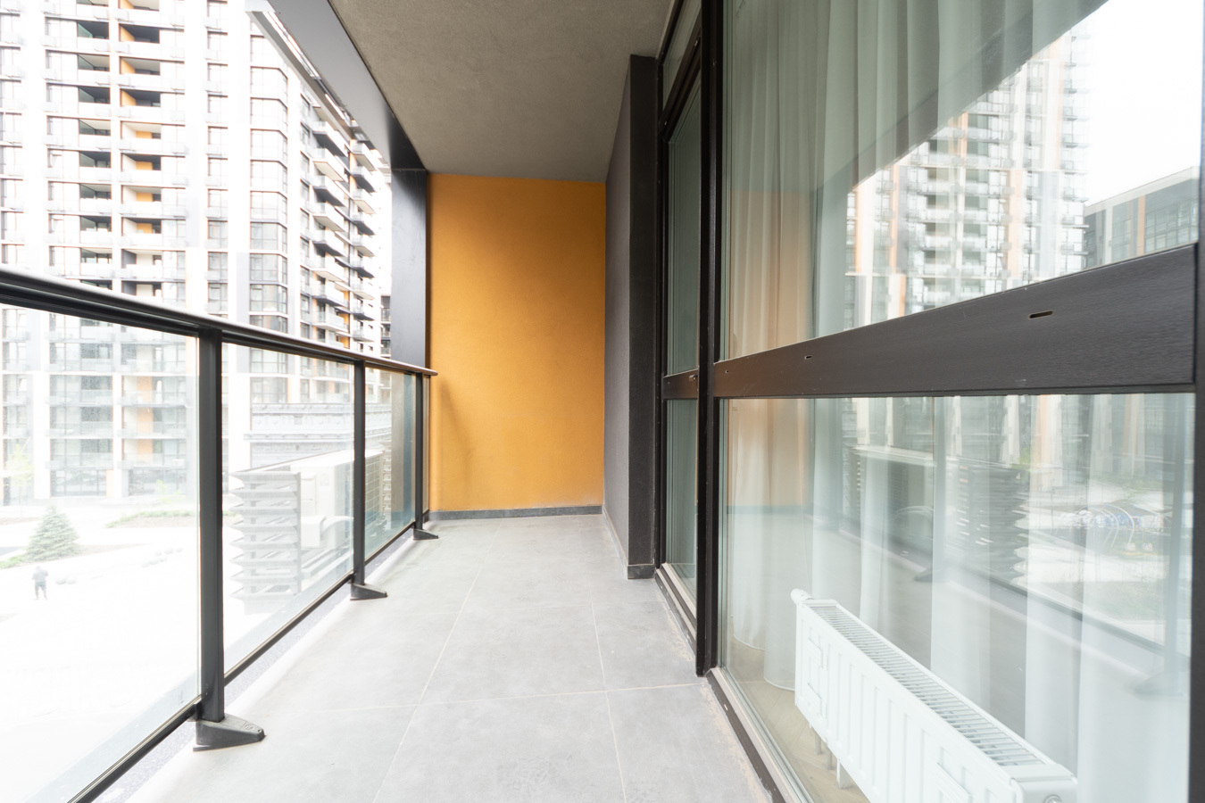 Аренда 1-комнатной квартиры 52 м², Джона Маккейна ул., 1