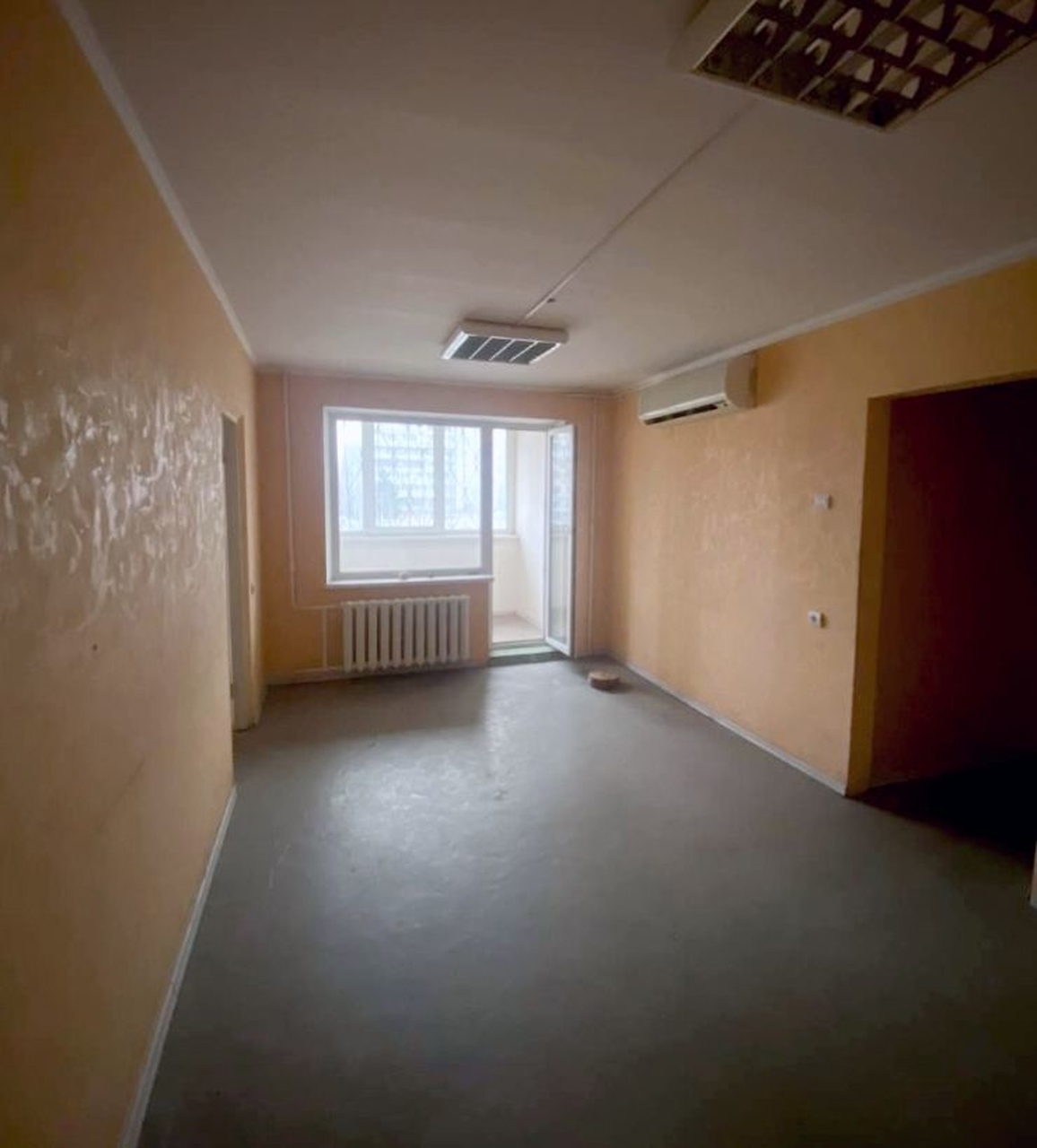 Продажа 3-комнатной квартиры 64 м², Слобожанский просп., 65