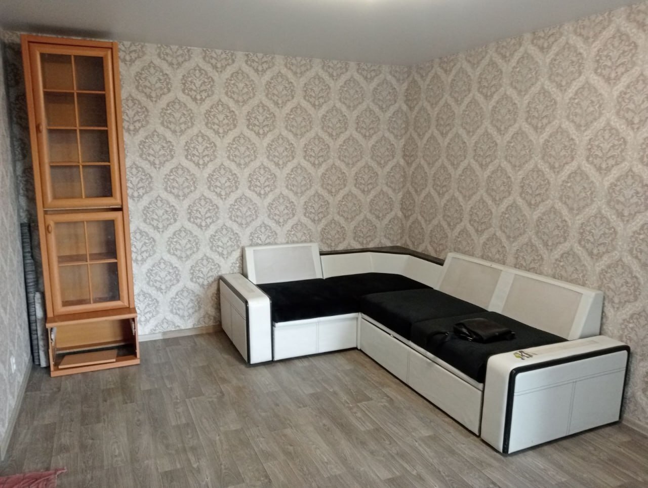 Продажа 1-комнатной квартиры 42.1 м², Киевская ул.