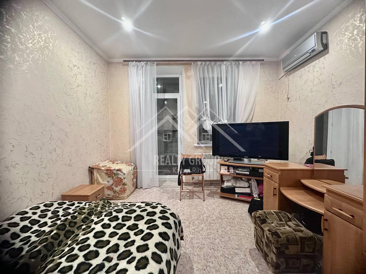 Продажа 2-комнатной квартиры 54 м², Сичеславская ул., 24