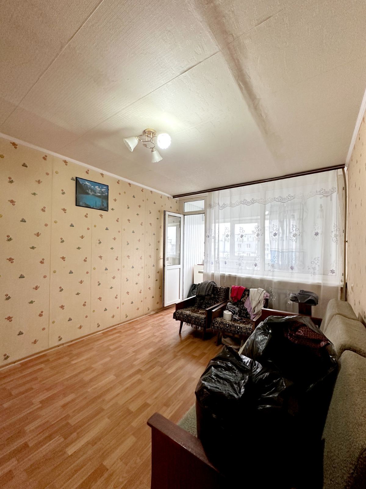 Продаж 3-кімнатної квартири 68 м², Новокримська вул.