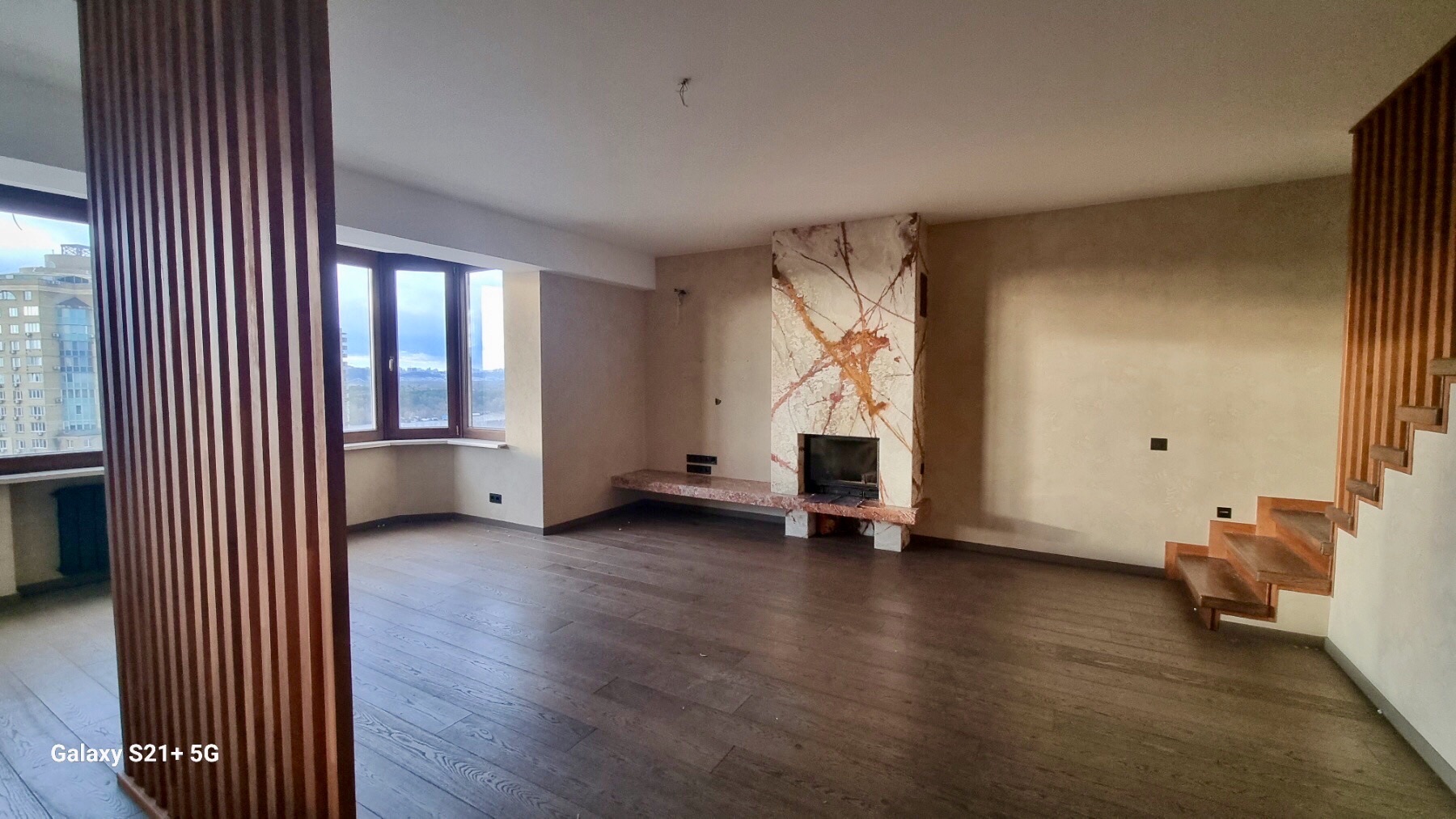 Продаж 2-рівневої квартири 150 м², Микільсько-Слобідська вул., 2