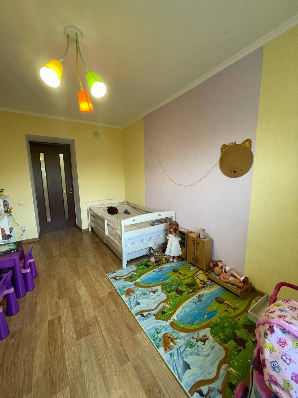Продажа 4-комнатной квартиры 94 м², Тополь 1 ул.