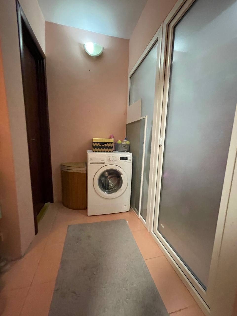 Продажа 4-комнатной квартиры 94 м², Тополь 1 ул.