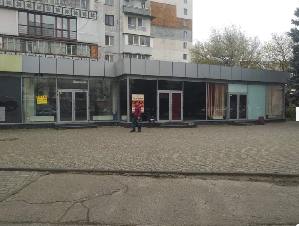 Оренда торговельного приміщення 136 м², Академіка Корольова вул.