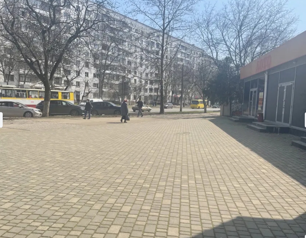 Оренда торговельного приміщення 136 м², Академіка Корольова вул.