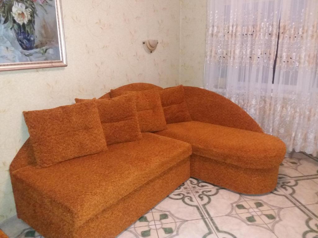 Студия посуточно 53 м², 8-го Марта ул., 105