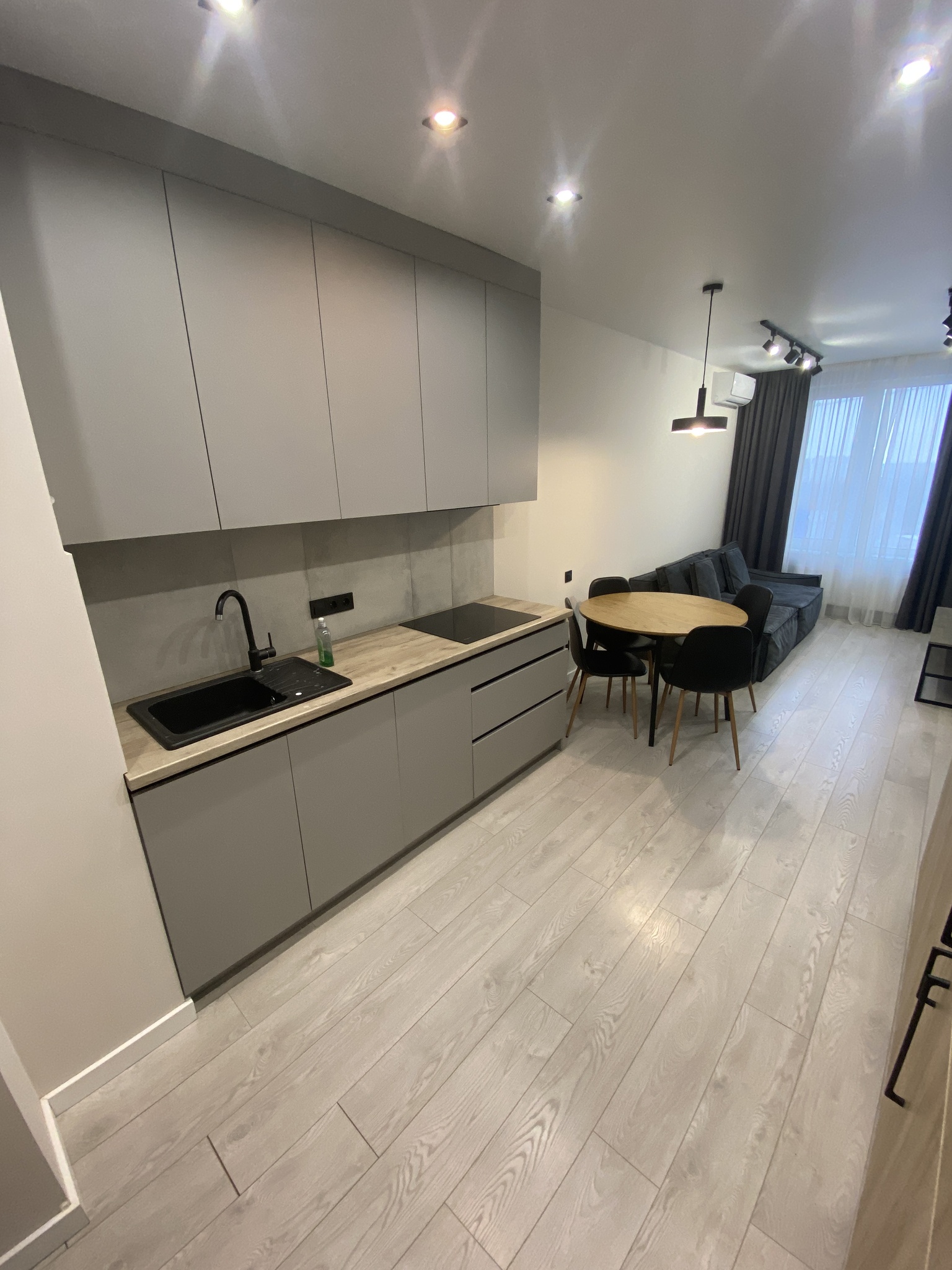 Оренда 2-кімнатної квартири 48 м², Академіка Заболотного вул., 1Б