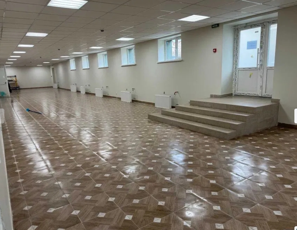 Оренда торговельного приміщення 337 м², Маловского вул.