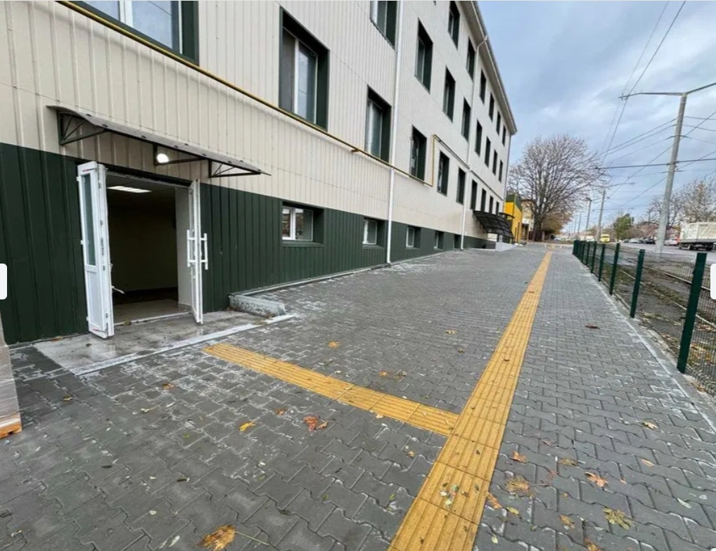 Оренда торговельного приміщення 337 м², Маловского вул.