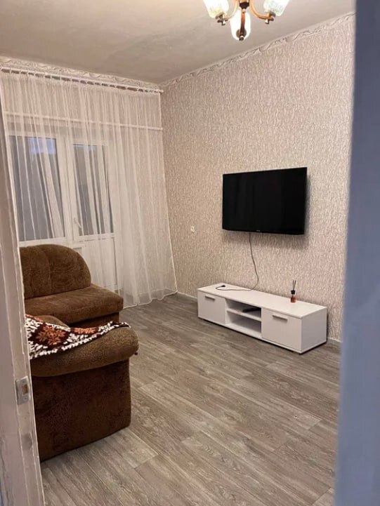 Продаж 2-кімнатної квартири 43 м², Петропавлівська вул.