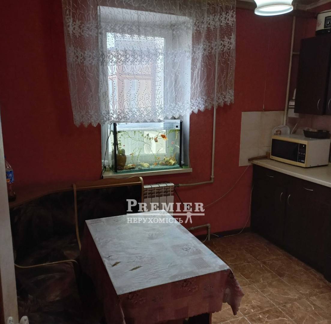 Продажа 4-комнатной квартиры 74 м², Академика Заболотного ул.