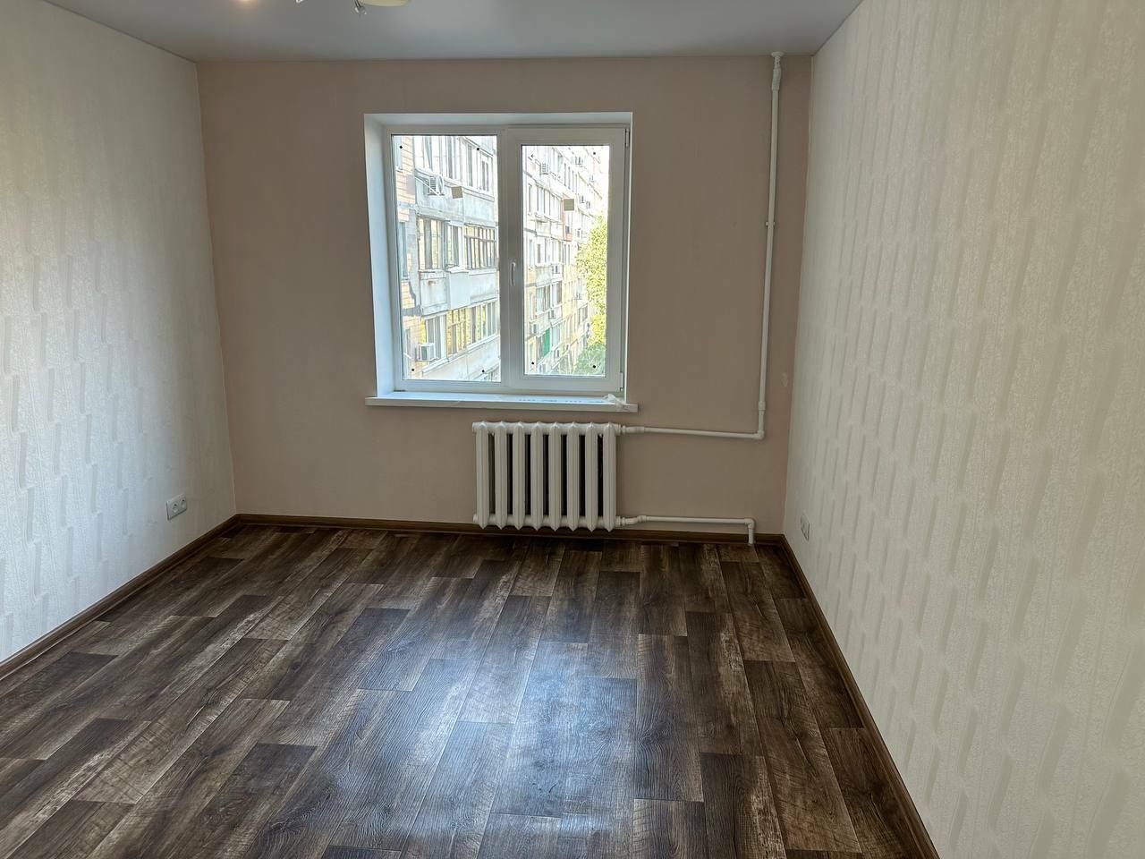 Продаж 3-кімнатної квартири 71 м², Миру просп., 6