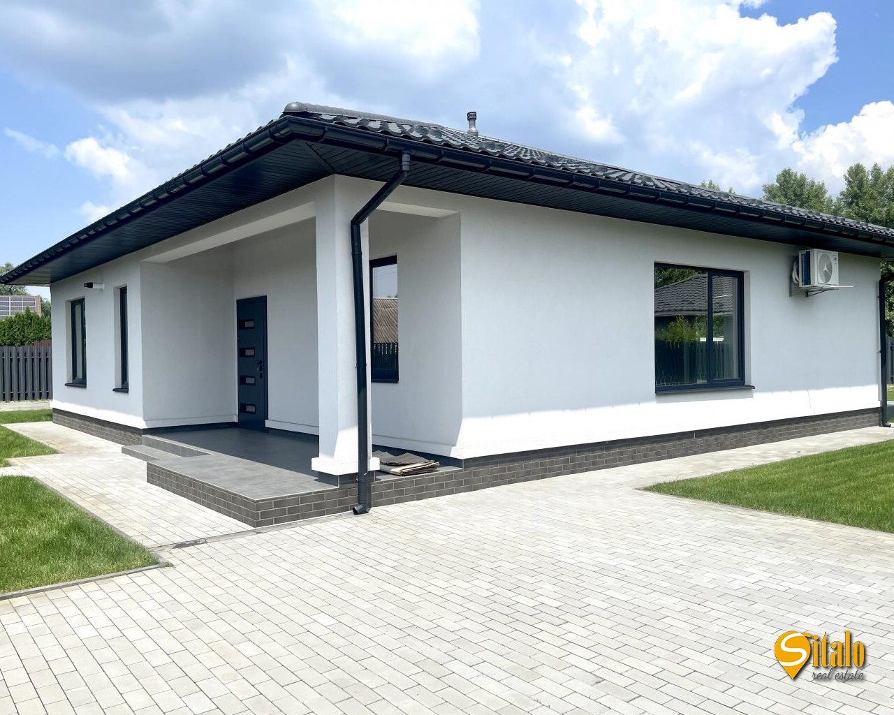 Продаж будинку 144 м²
