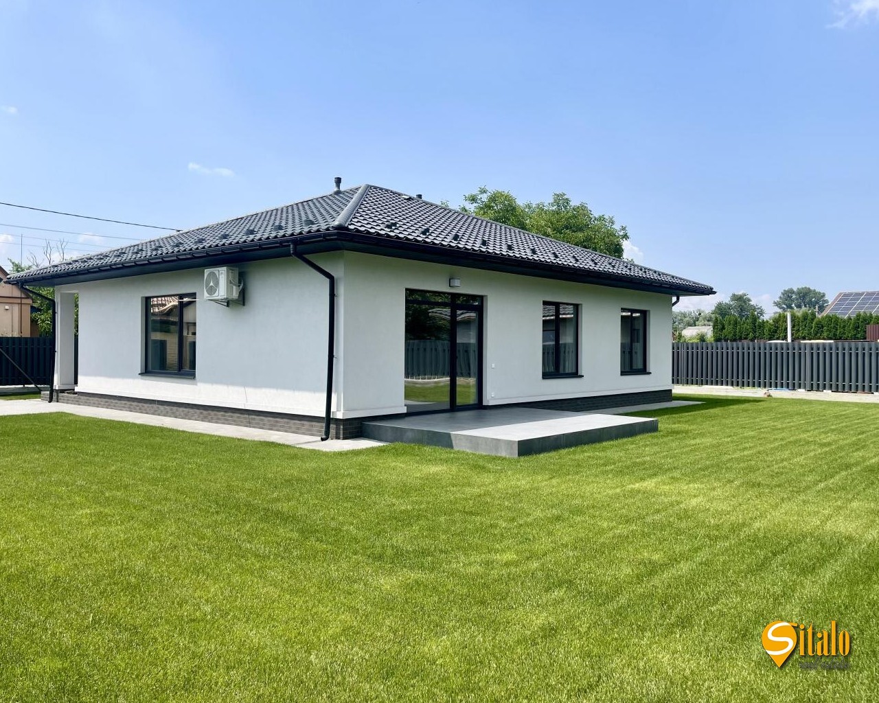 Продаж будинку 144 м²