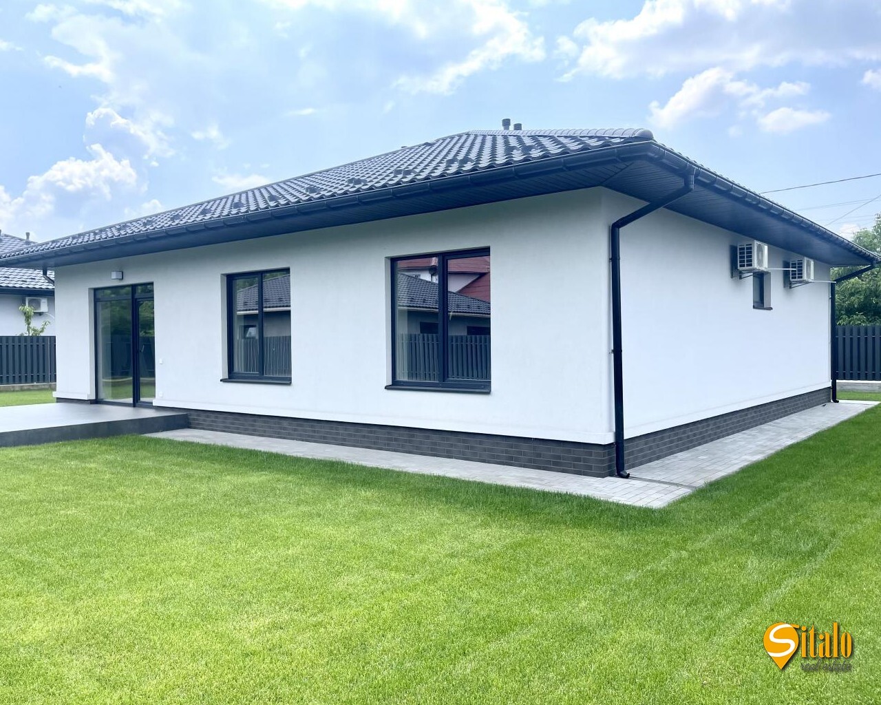 Продаж будинку 144 м²