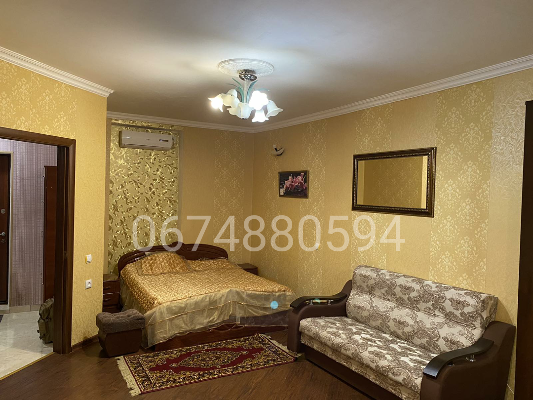 Оренда 1-кімнатної квартири 40 м², Одеська вул., пос.Котовского. Марсельская ул., ДНЕПРОПЕТРОВСКАЯ