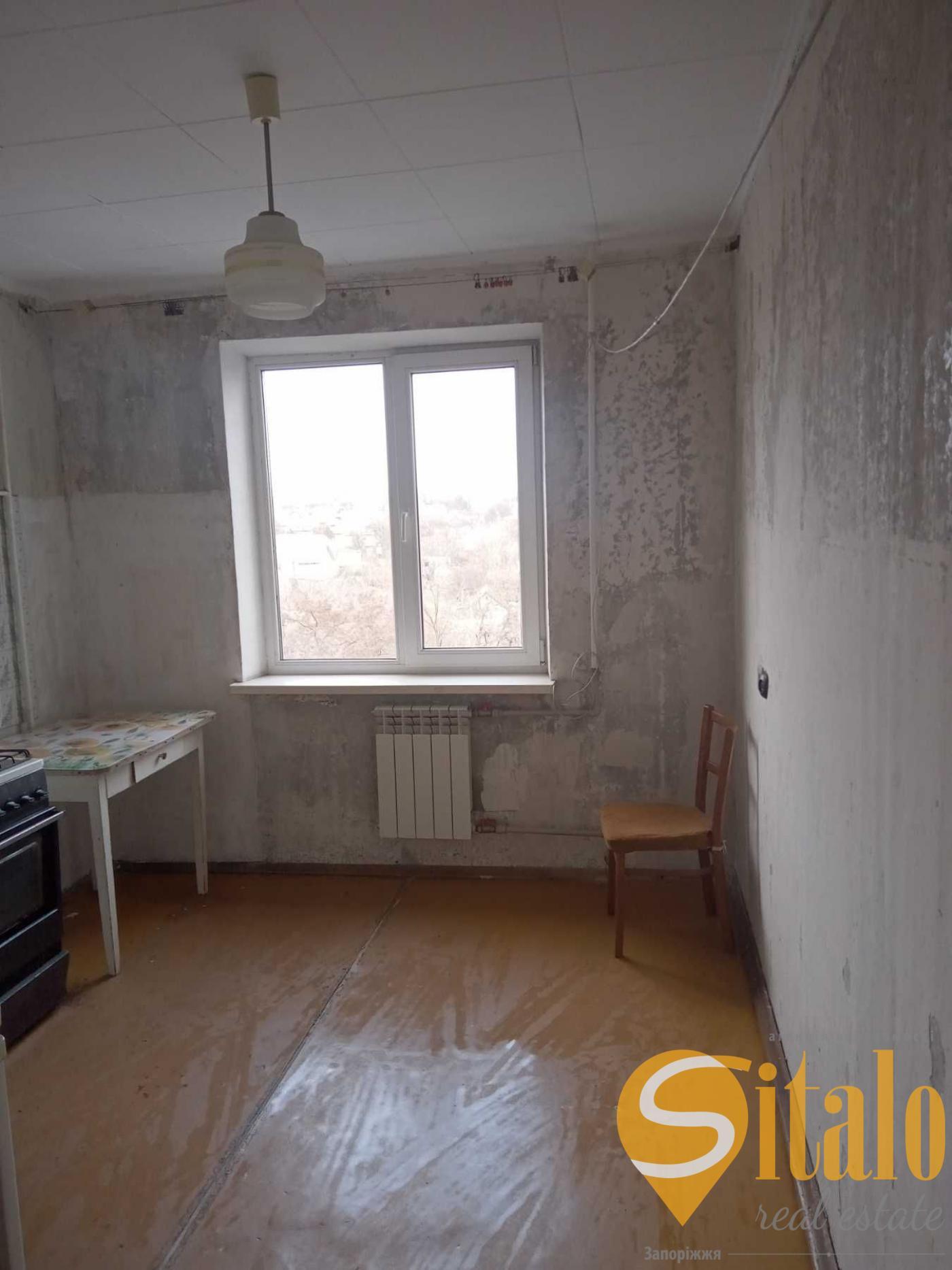 Продаж 3-кімнатної квартири 72 м², Криворіжська вул.