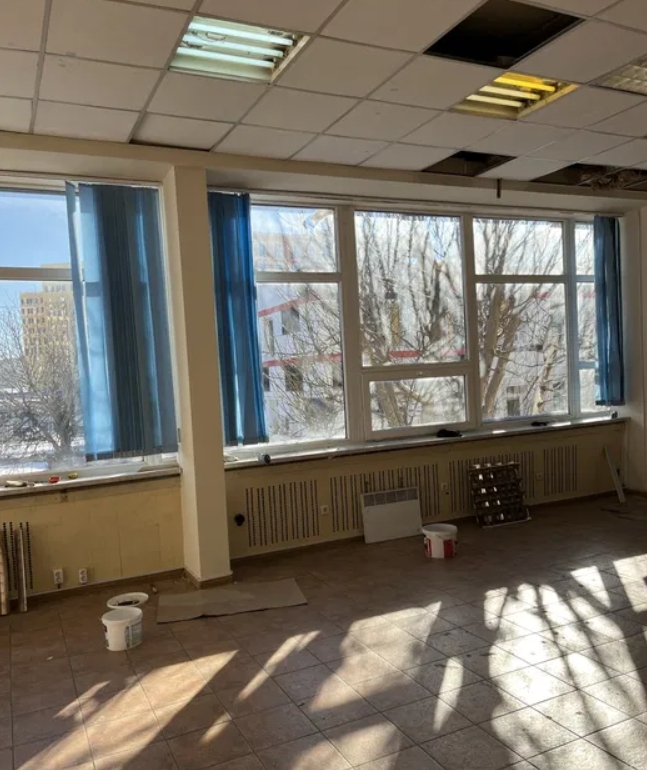 Оренда офісу 115 м², Академіка Корольова вул.