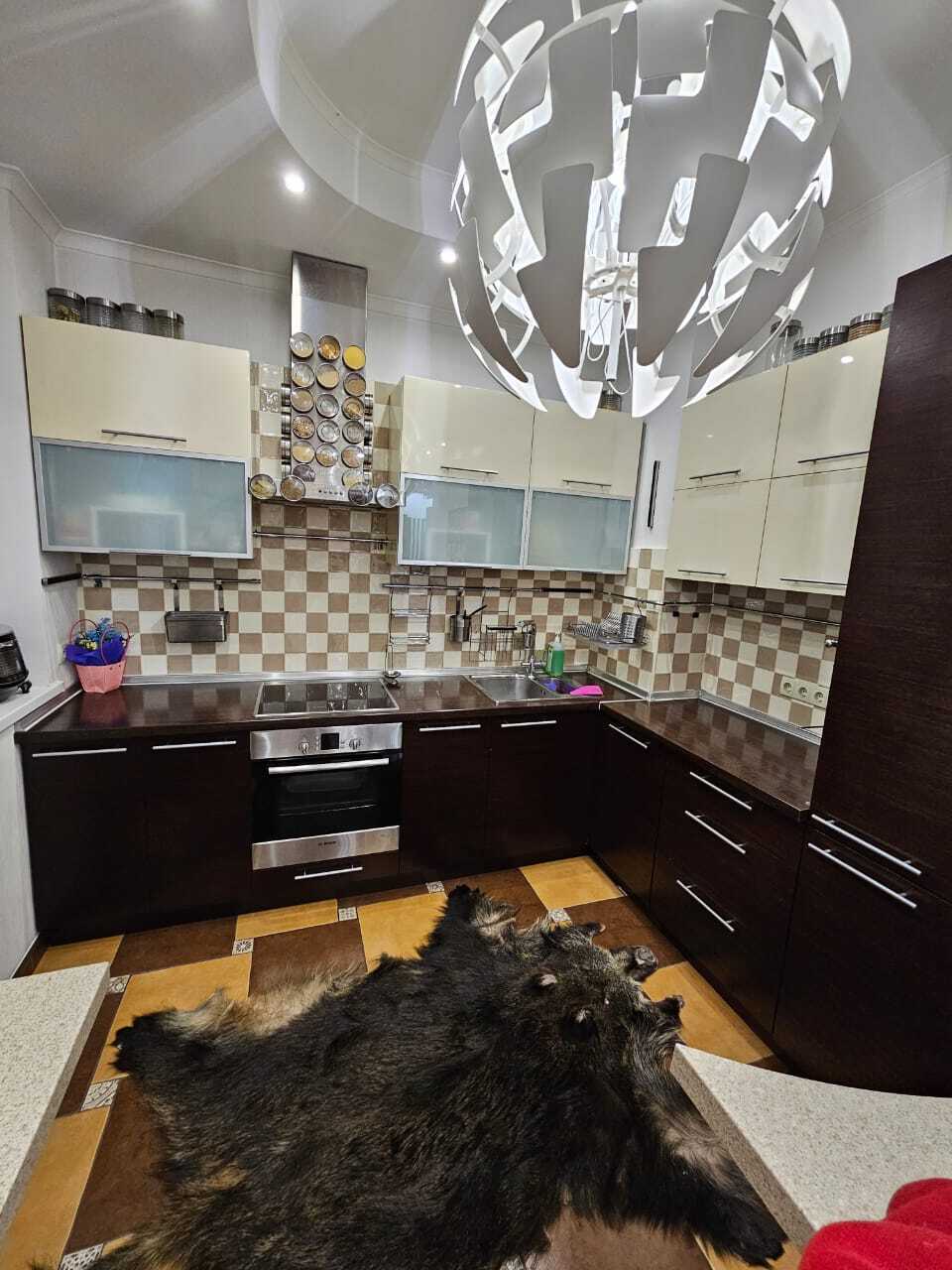 Продаж 2-кімнатної квартири 93 м², Євгена Коновальця вул., 32Г