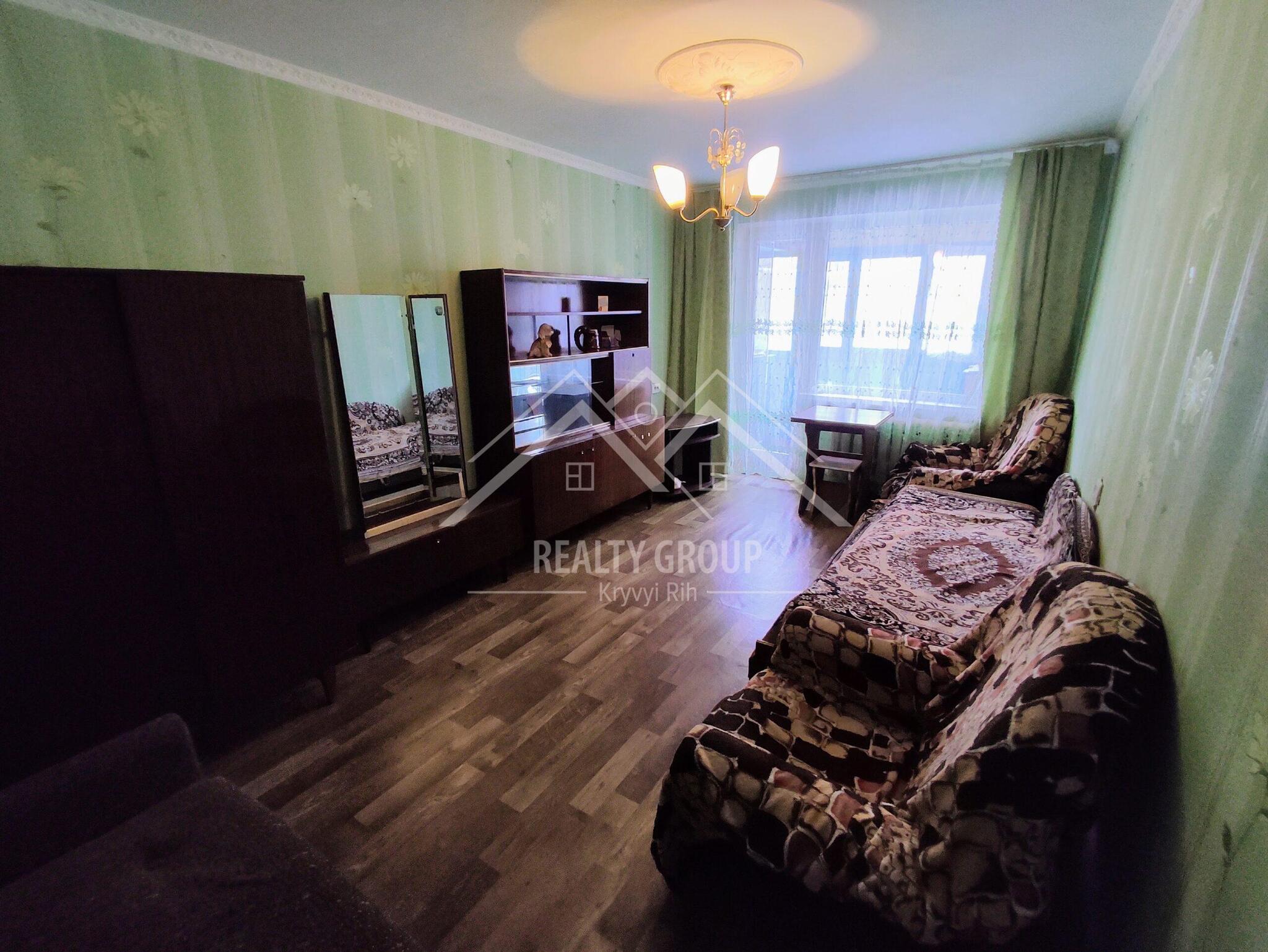 Продаж 2-кімнатної квартири 43.4 м², Співдружності вул.