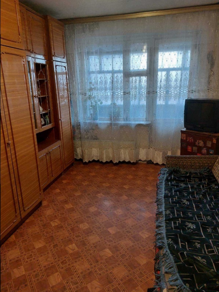 Продаж 3-кімнатної квартири 73 м², Миру просп., 95