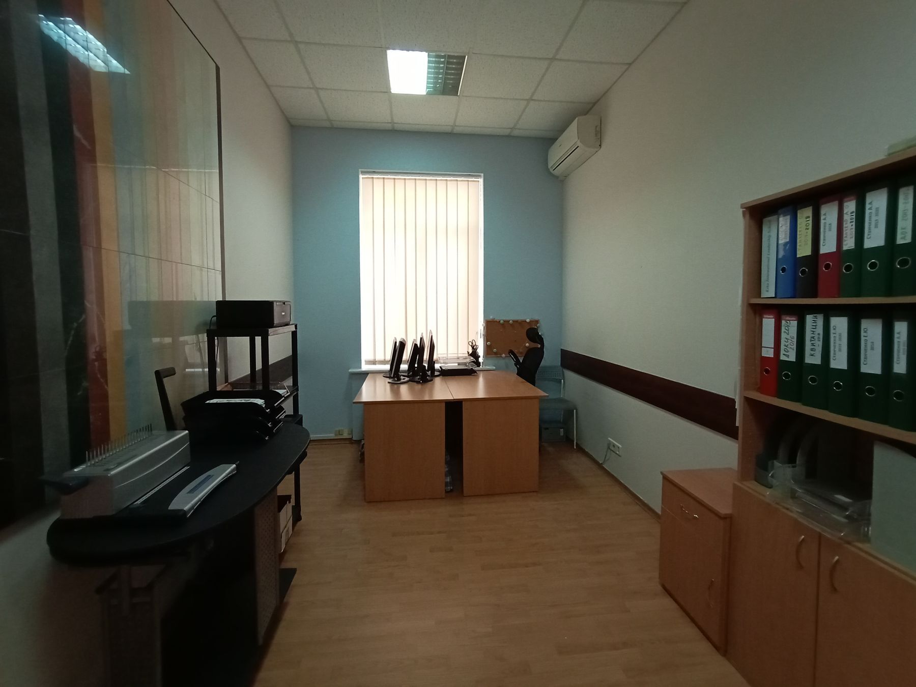 Продаж офісу 61 м², Михайлівська вул., 22Б