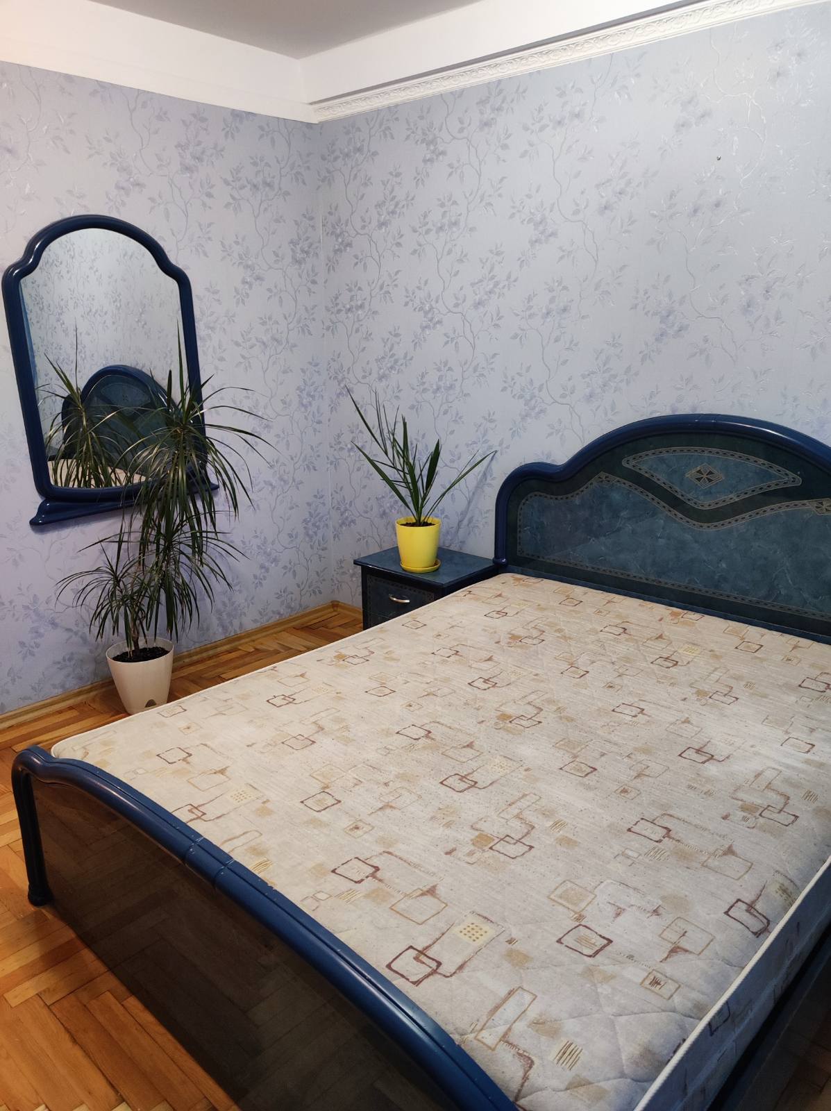 Продаж 2-кімнатної квартири 50 м², Чарівна вул., 153