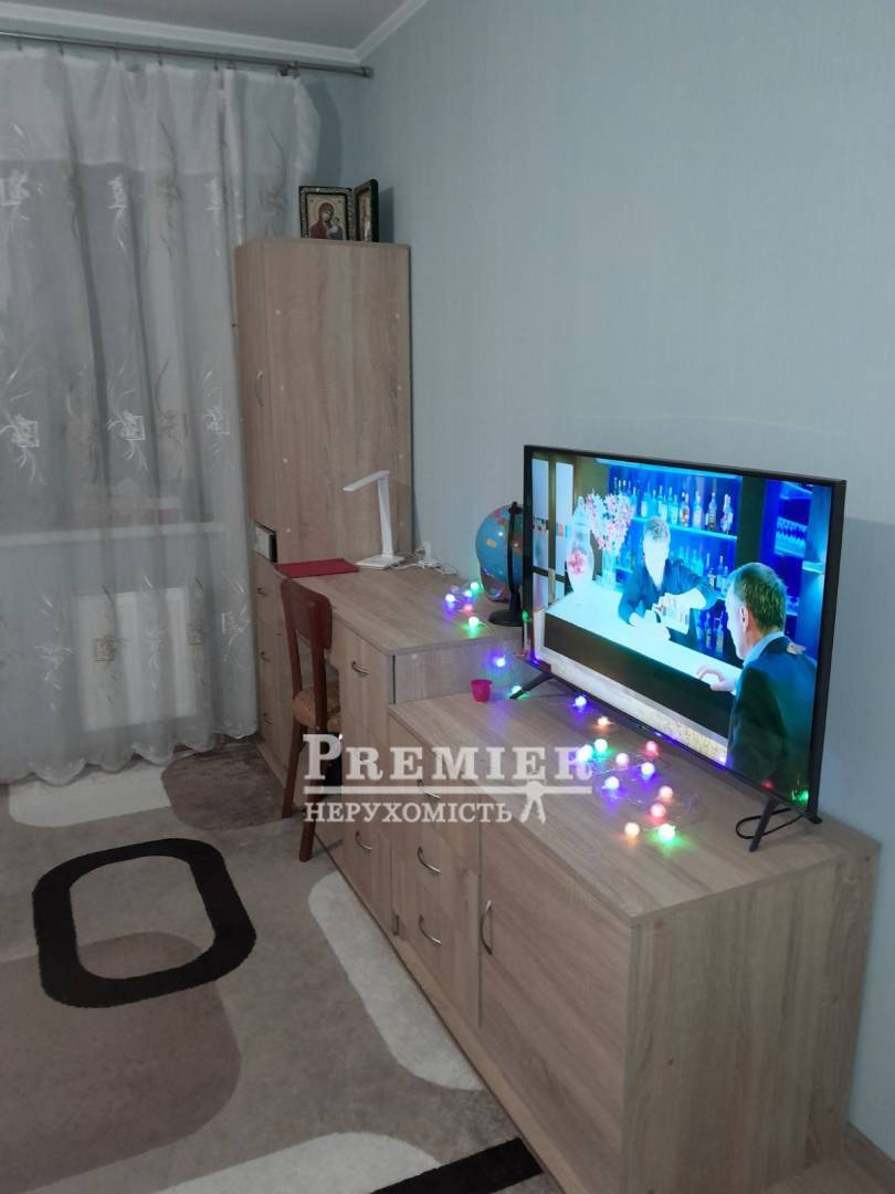 Продаж 2-кімнатної квартири 68 м², Академіка Сахарова вул.
