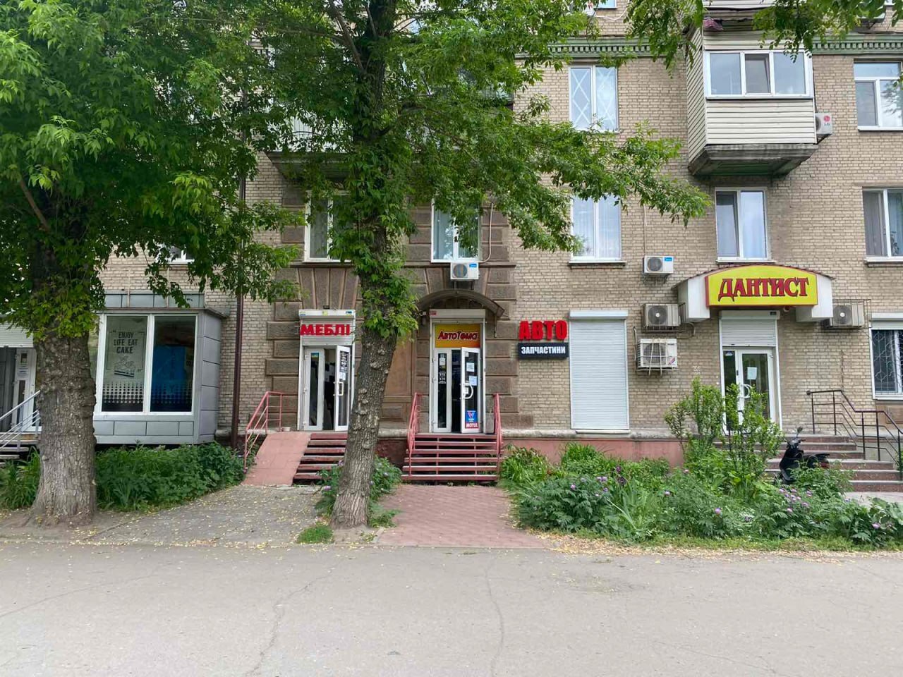 Продажа магазина 67 м², Рабочая ул., 170