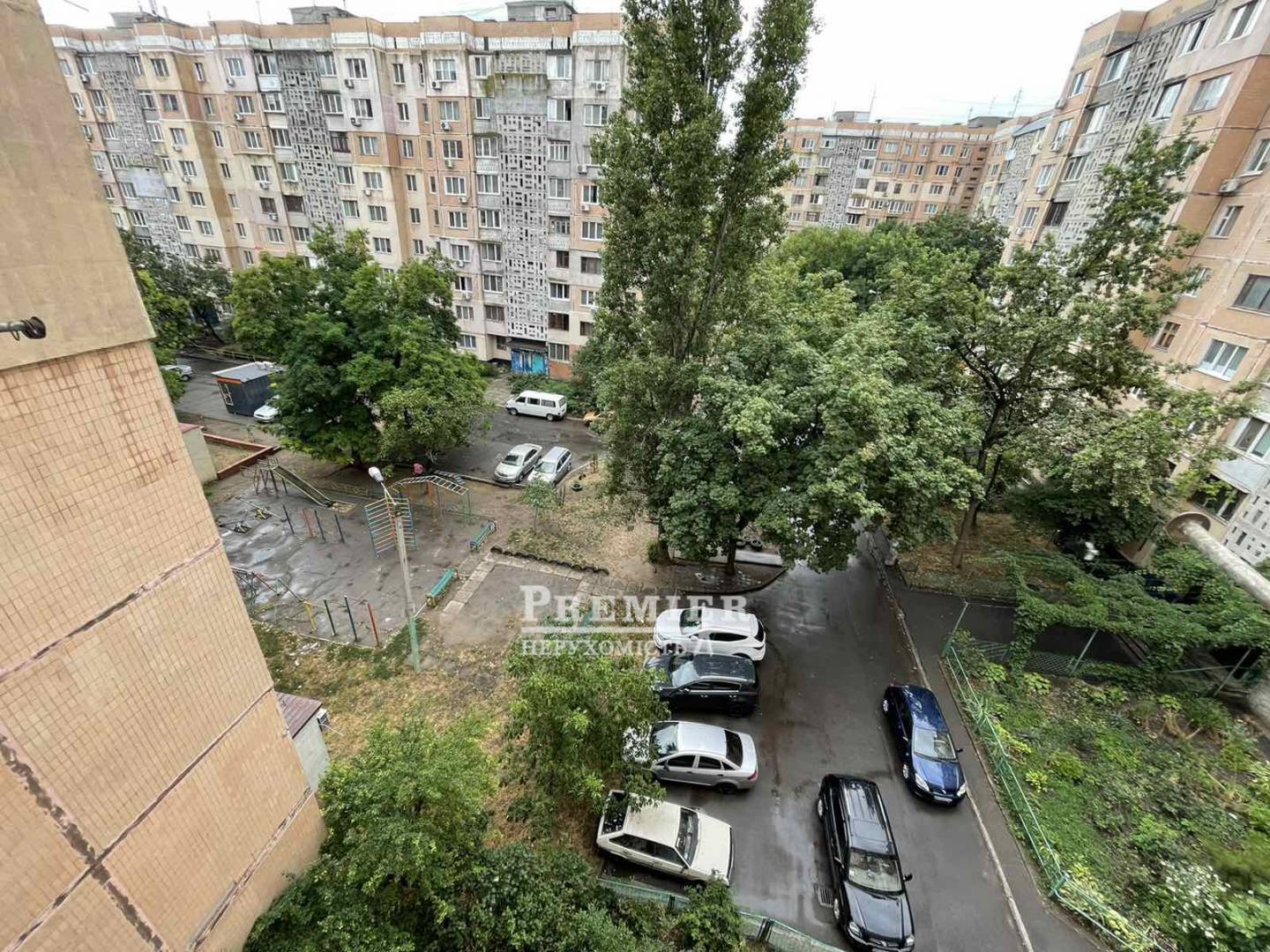 Продаж 2-кімнатної квартири 49 м², Академіка Корольова вул.