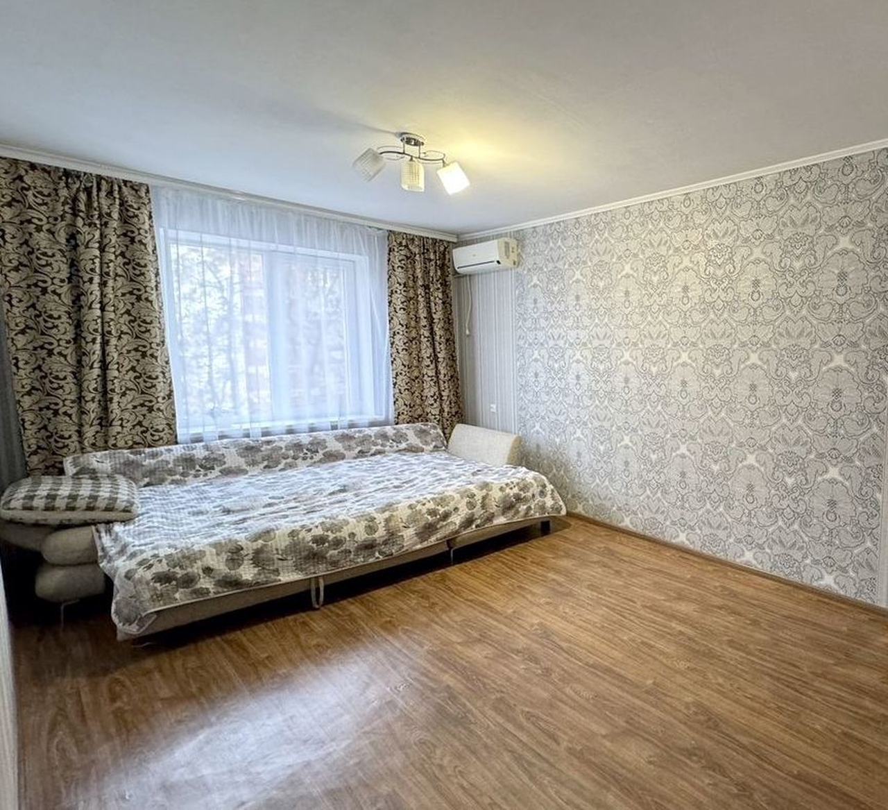 Продаж 4-кімнатної квартири 86 м², Крушельницкої пров., 4