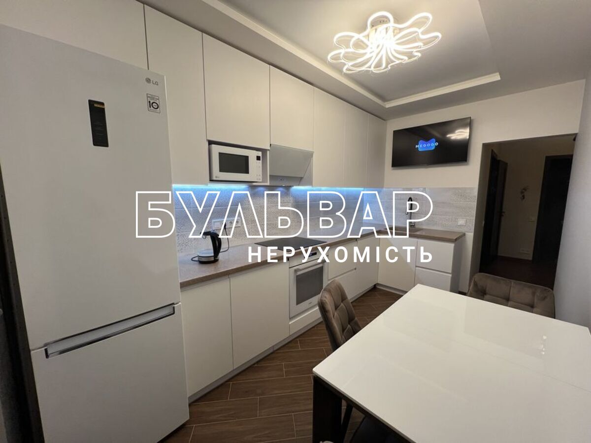 Продаж 1-кімнатної квартири 39 м², Качанівська вул.