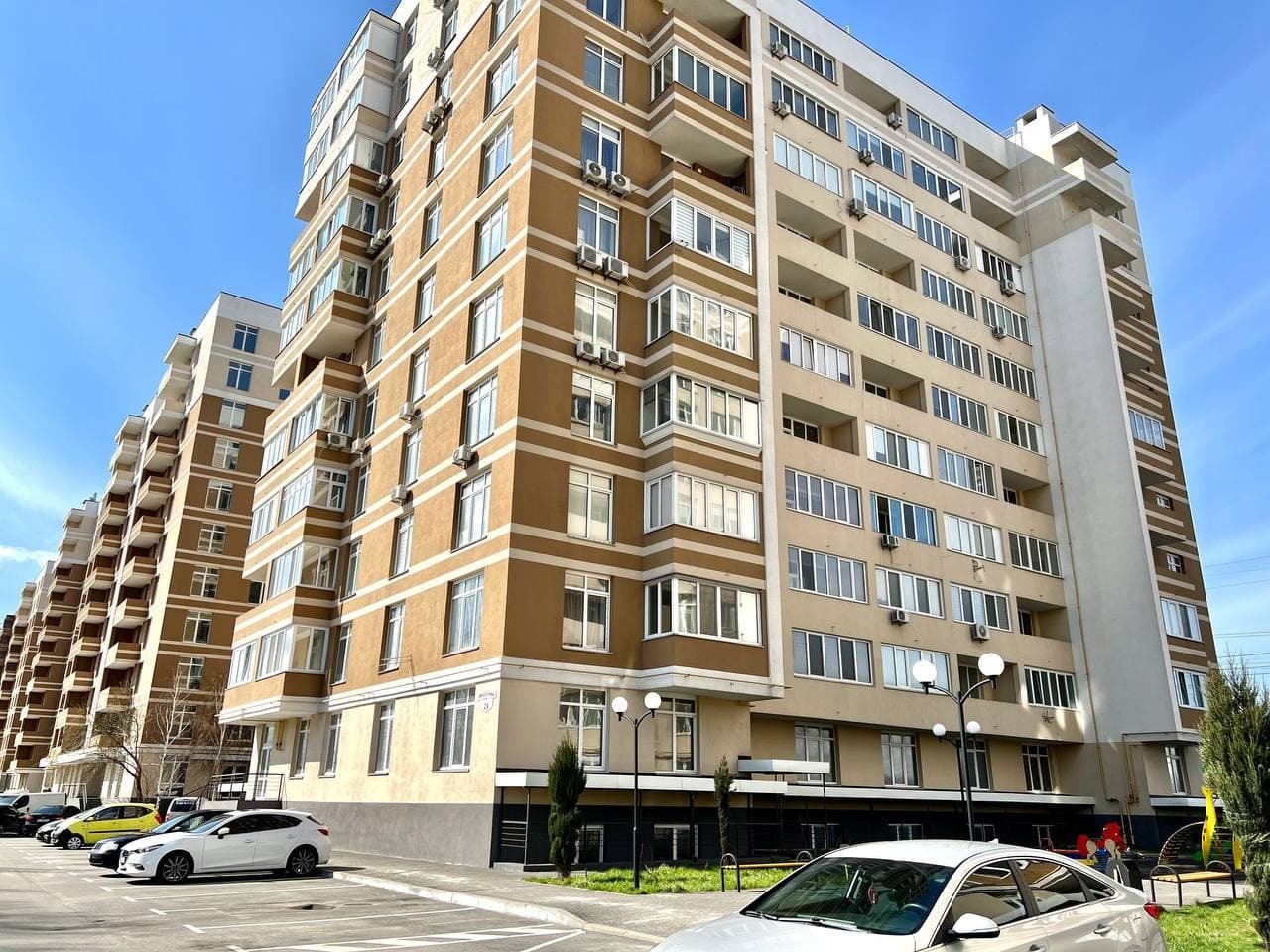 Продаж 1-кімнатної квартири 36.77 м²