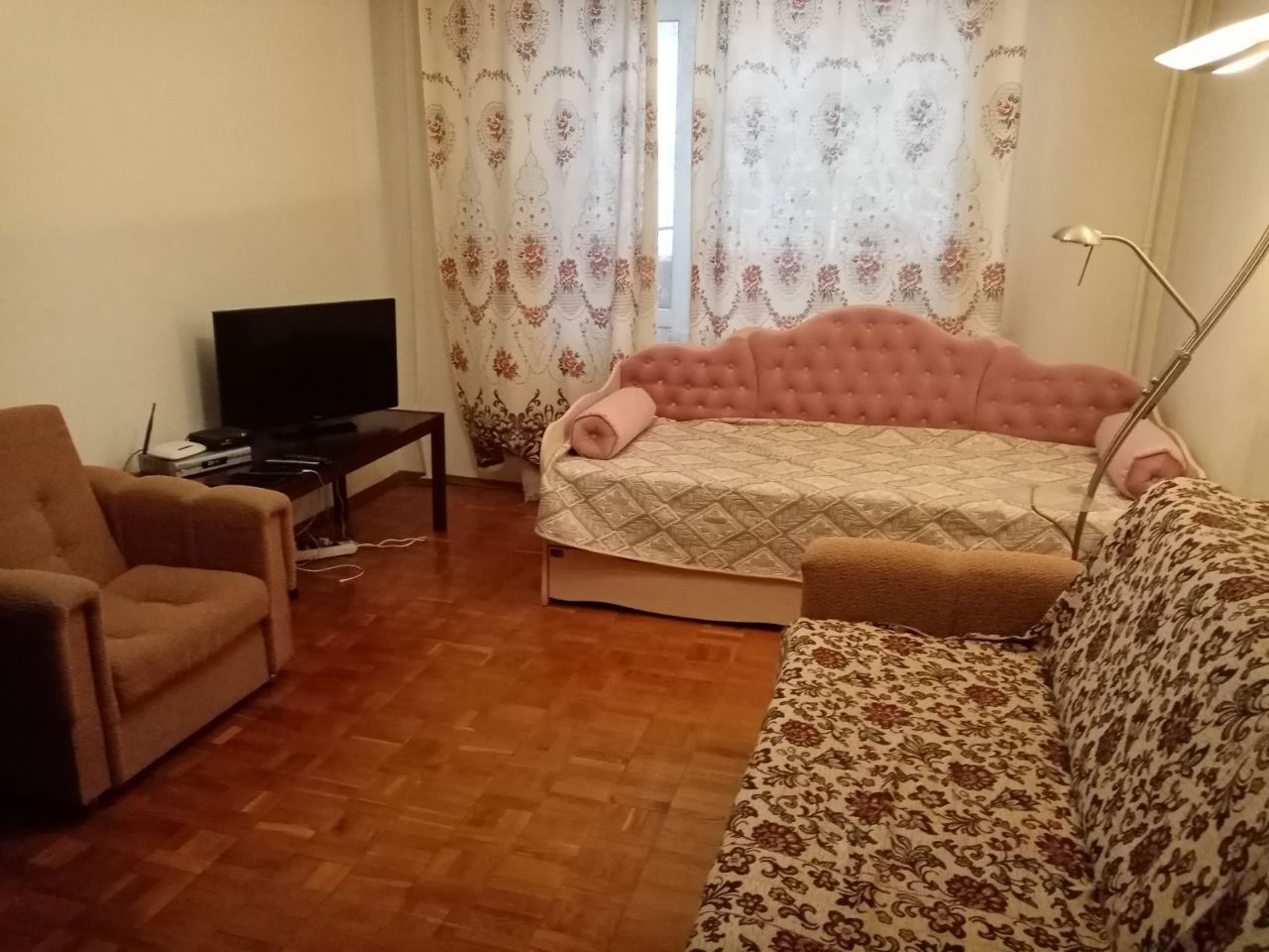 Оренда 2-кімнатної квартири 79 м², Миколи Бажана просп., 9Ж