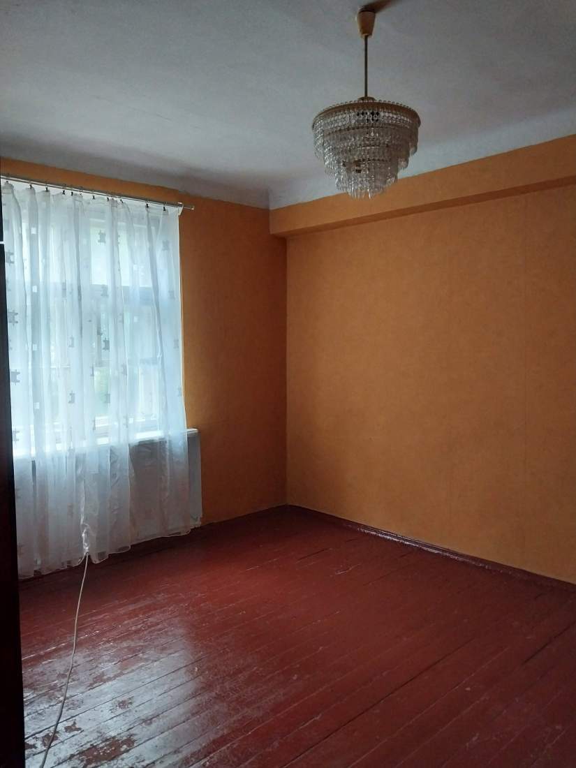 Продаж 2-кімнатної квартири 51.7 м²