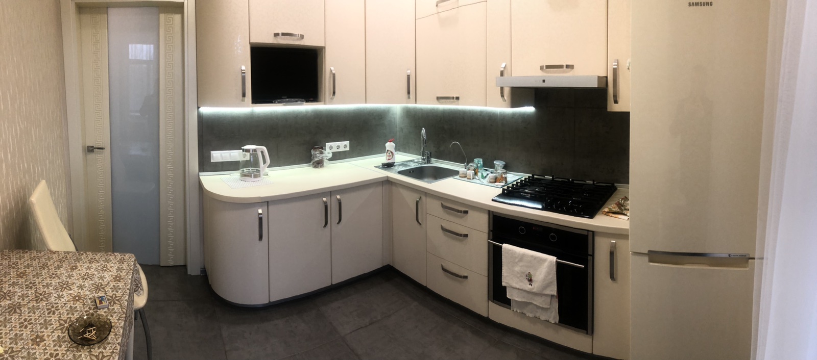 Продаж 1-кімнатної квартири 37 м², Перемоги просп., 89