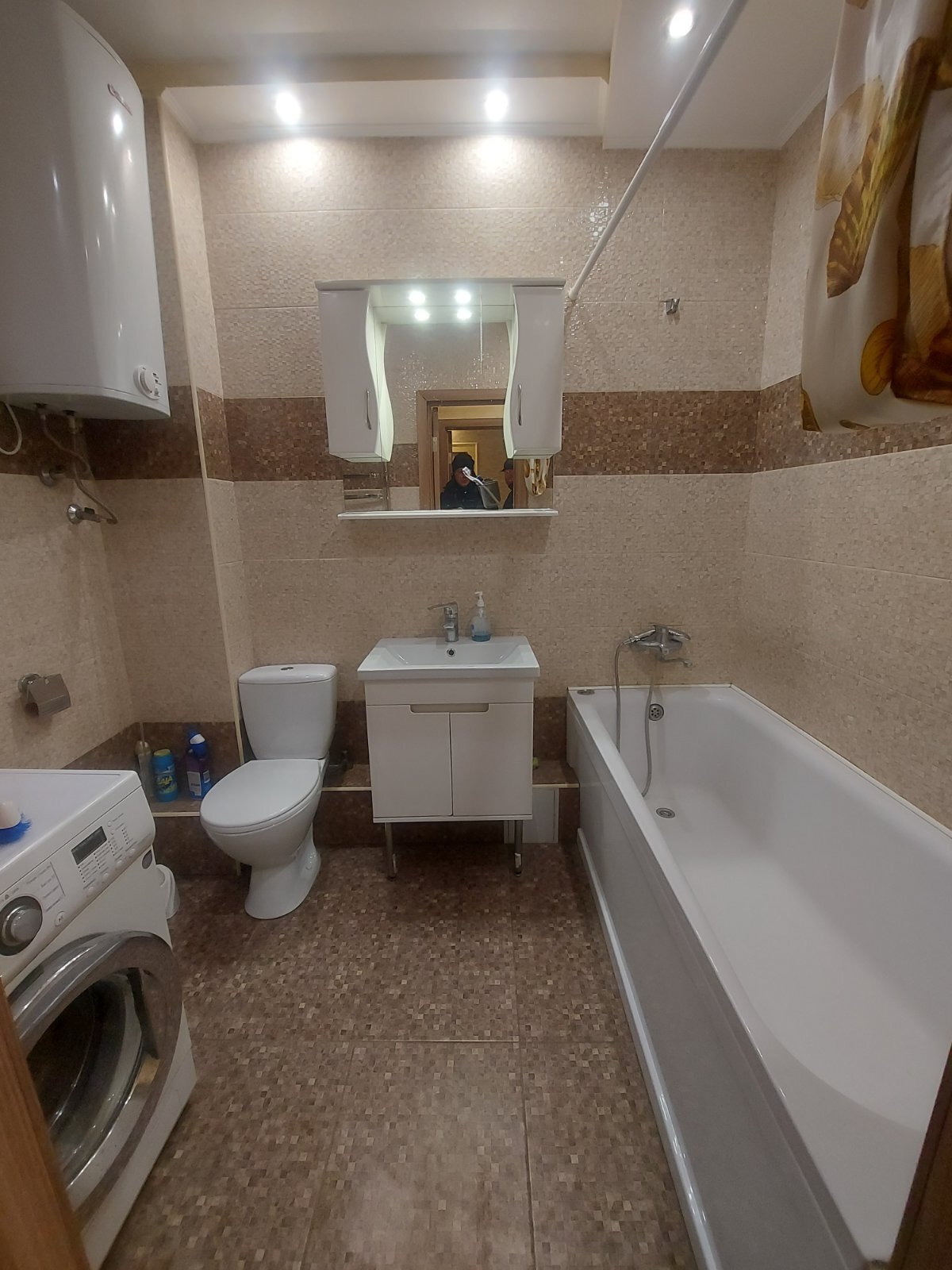 Аренда 1-комнатной квартиры 50 м², Костанди ул., 162/2