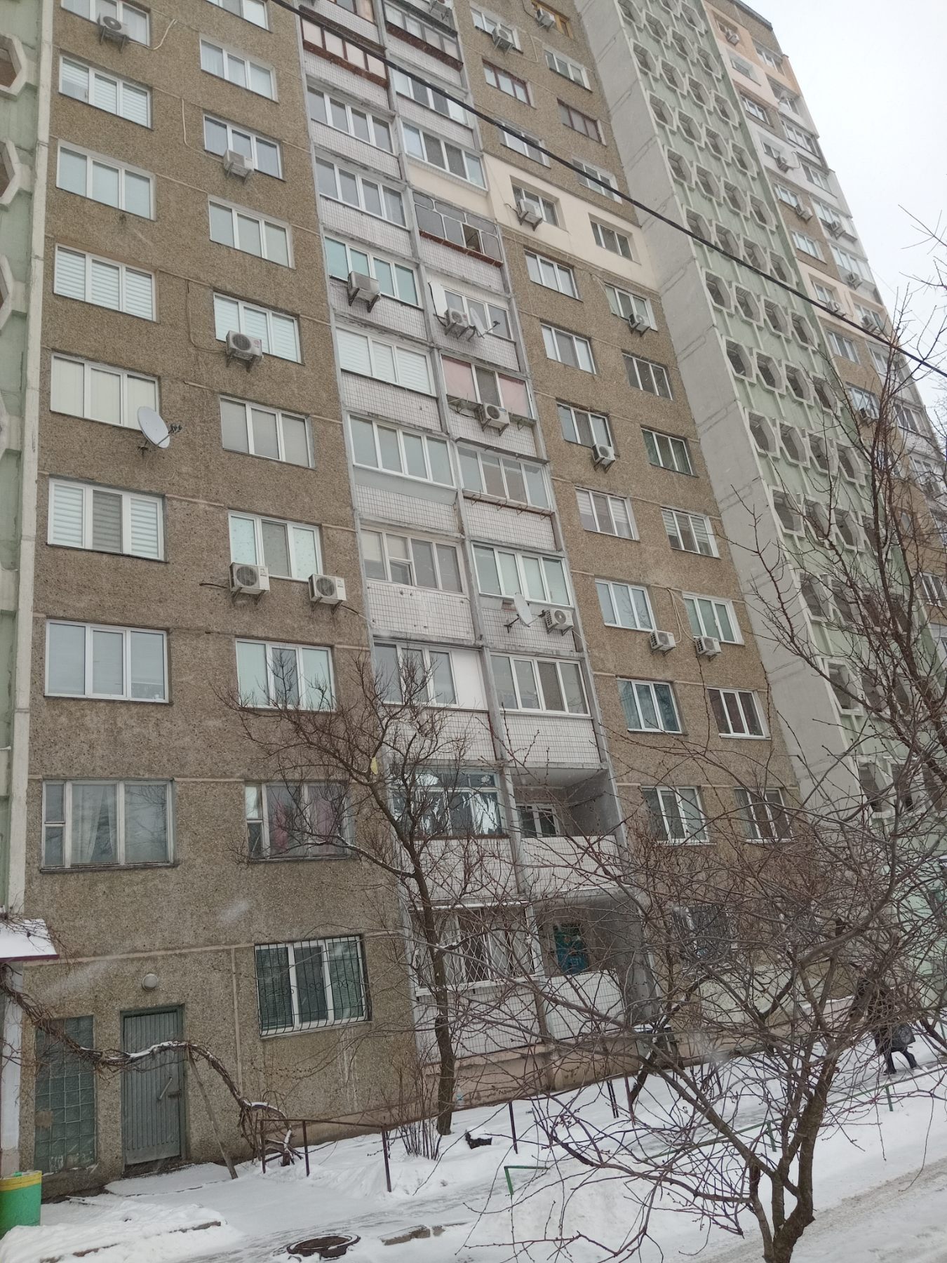 Продажа 3-комнатной квартиры 71.5 м², Николая Закревского ул., 31Б